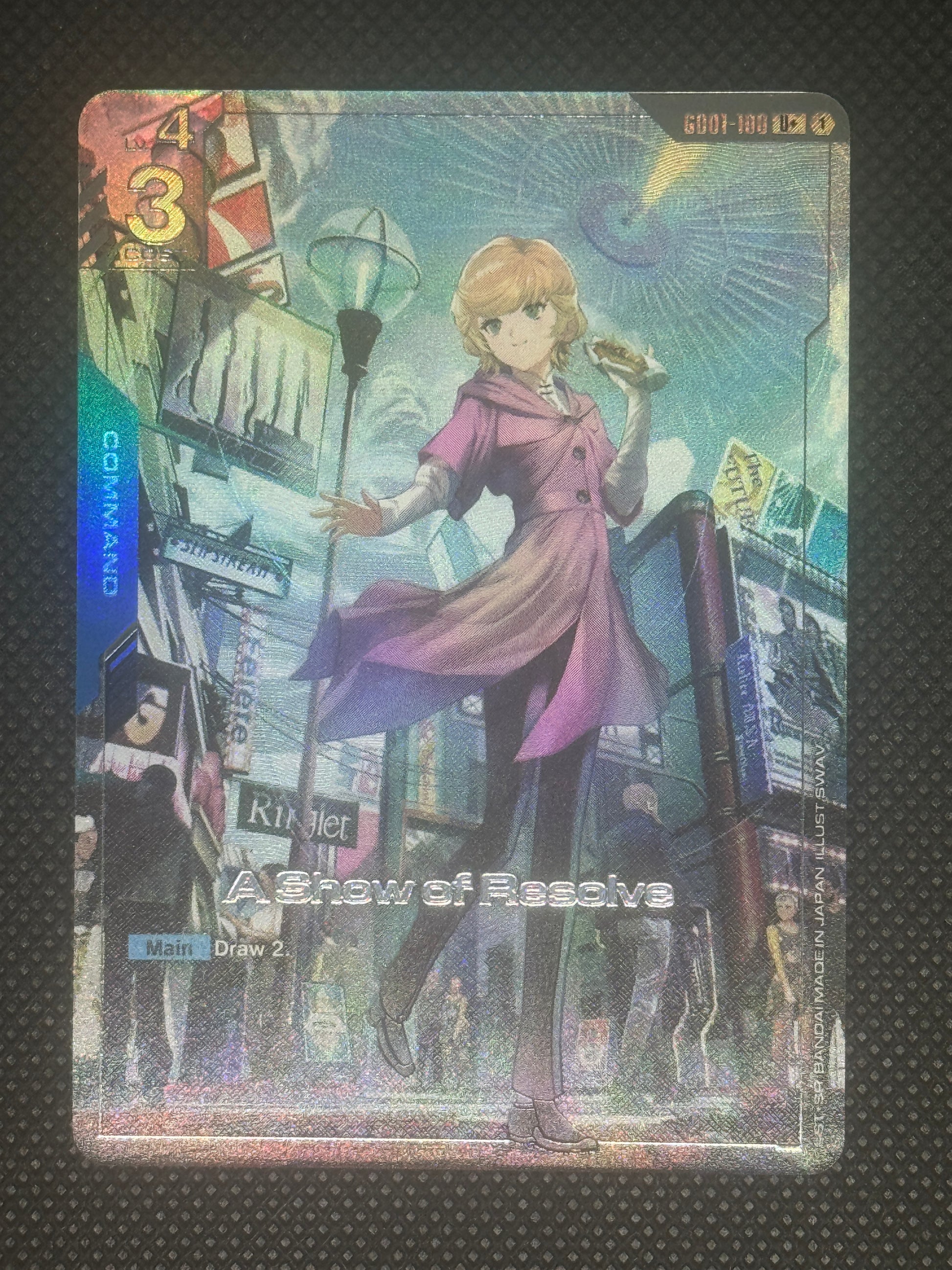 Mineva Zabi enjoying herself in the city